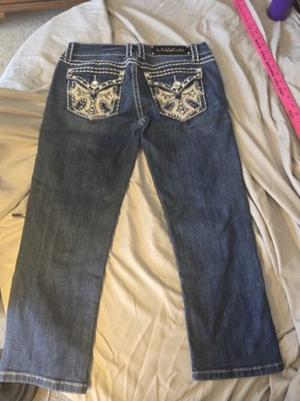 Woman's LA Idol USA Blue jean Capri's size 7